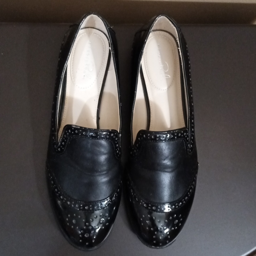 Women's Studio Paolo Flats